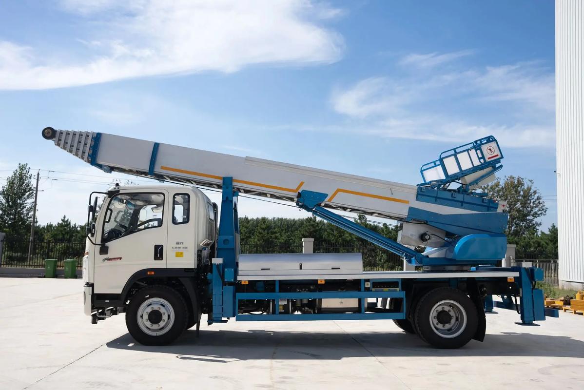 武陟云梯上料车租赁费用