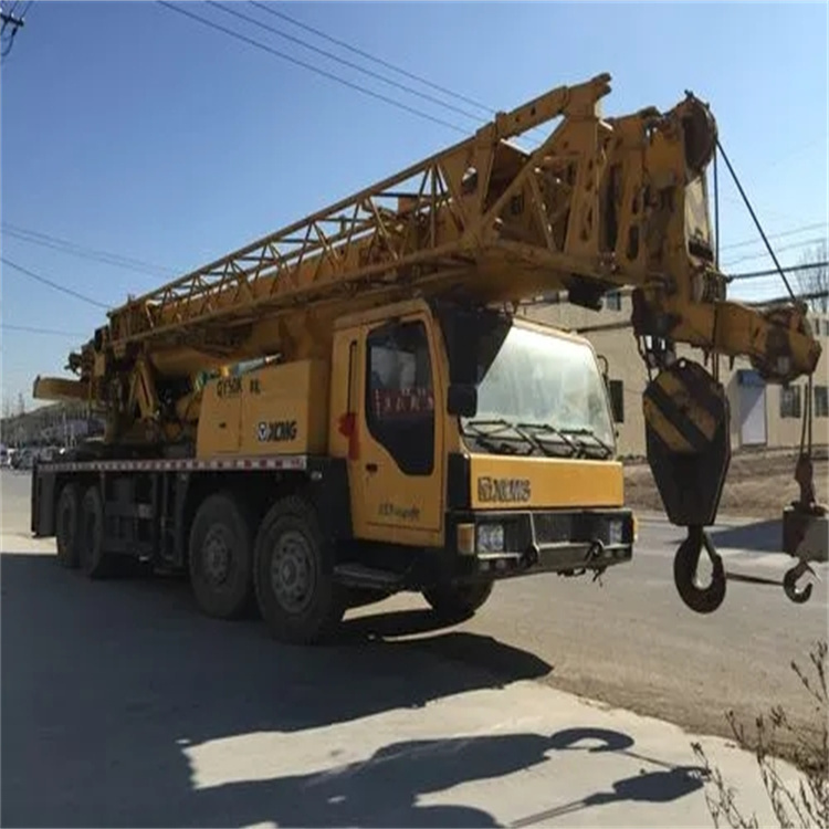 武陟哪里有专业吊车出租